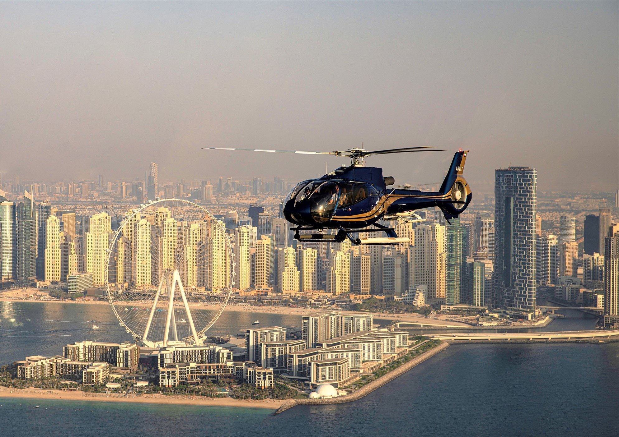 Helicopter Tour in Dubai: The Iconic Tour