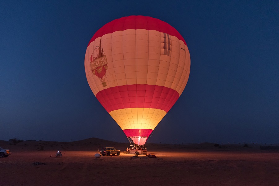 Hot Air Balloon in Dubai: Morning Thrill