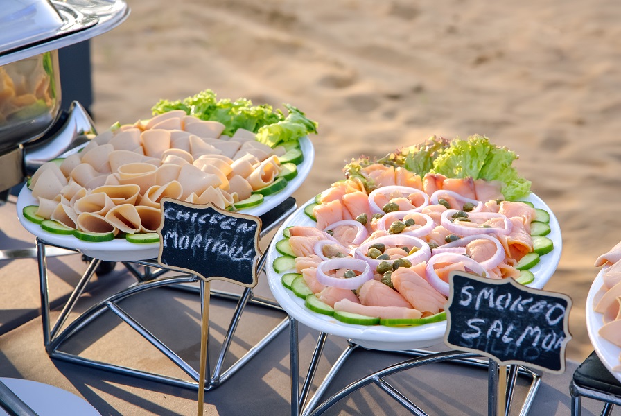 Hot Air Balloon in Dubai: Breakfast