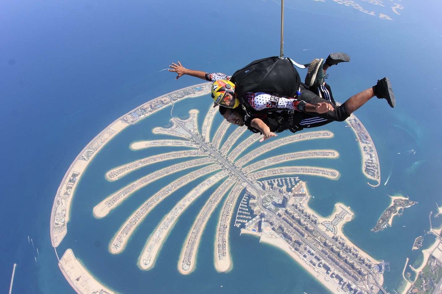 Skydive Dubai: Palm Jump